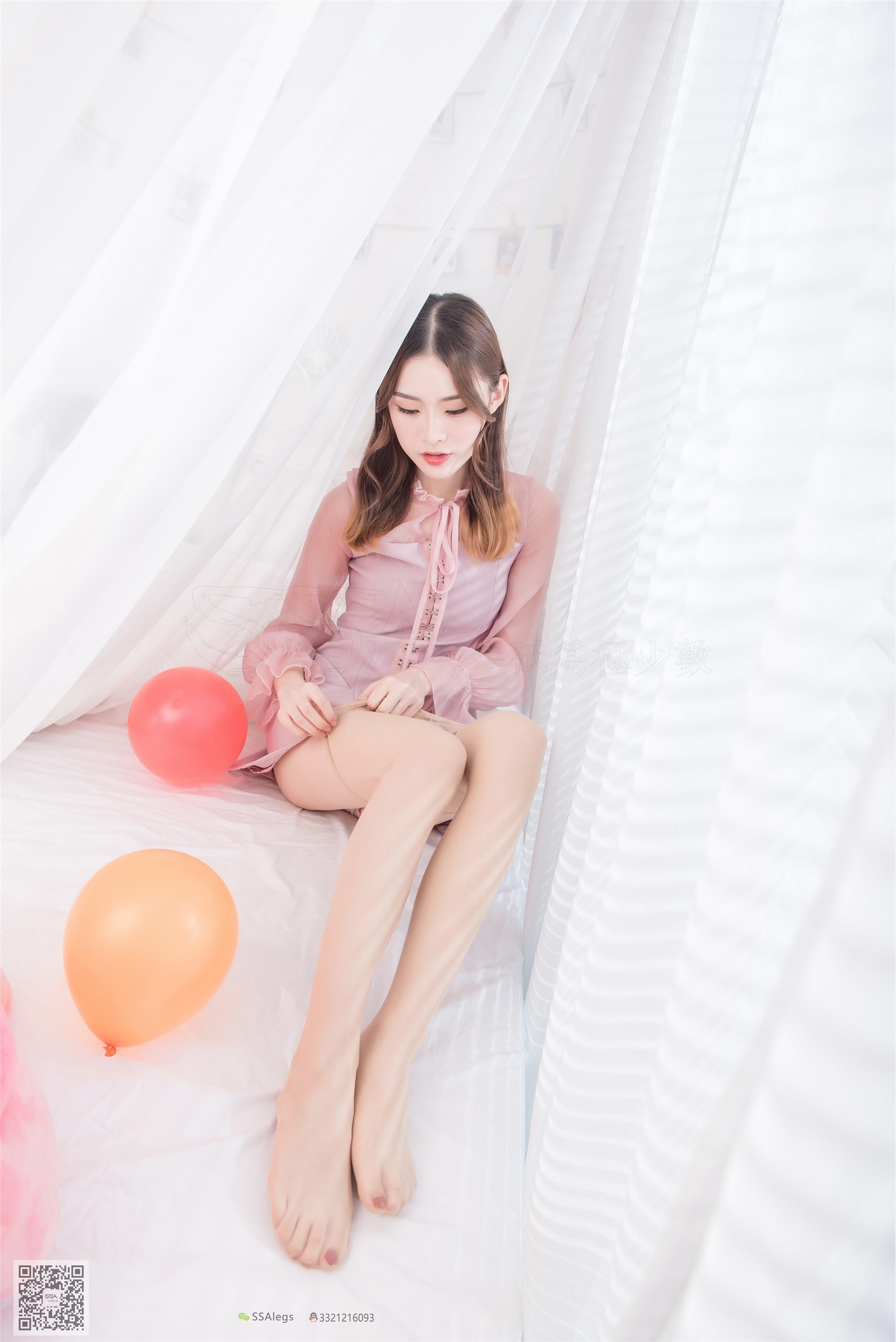 SSA丝社 NO.027 小琪琪肉色开档丝袜_清纯美女的诱惑